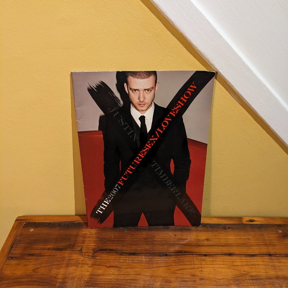 Justin Timberlake 2007 FutureSex/Loveshow World Tour souvenir concert program